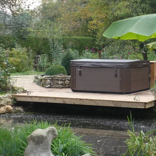 Installation clé en main de spas et jacuzzi